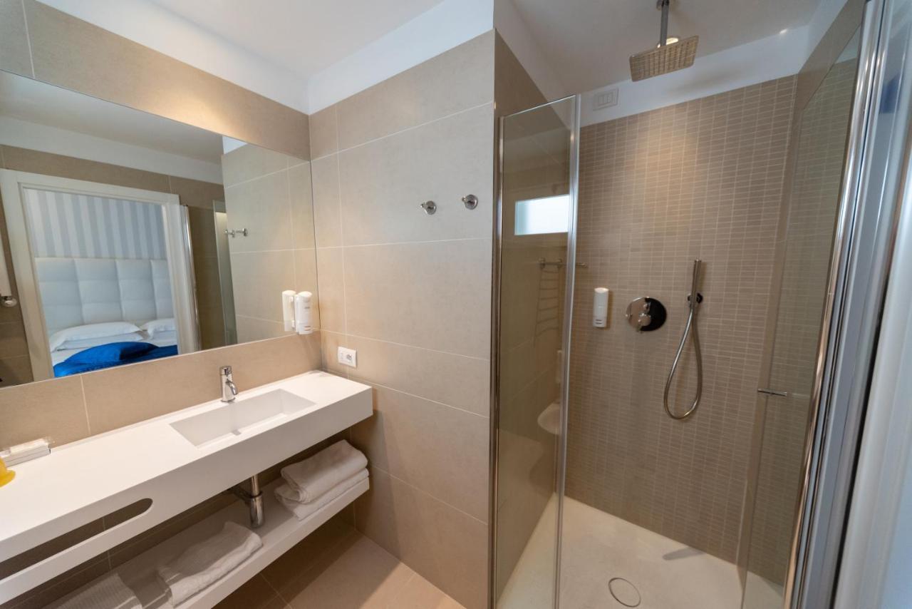 Hotel Fedora 3*
